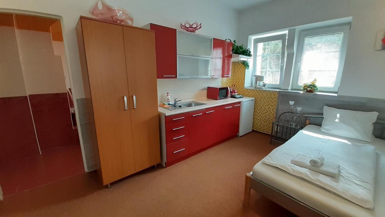 Resort Chribska Apartmany Adri المظهر الخارجي الصورة